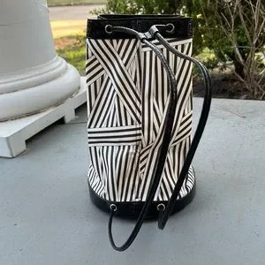 henri bendel | Bags | Henri Bendel Disturbed Stripe Backpack  display picture 2